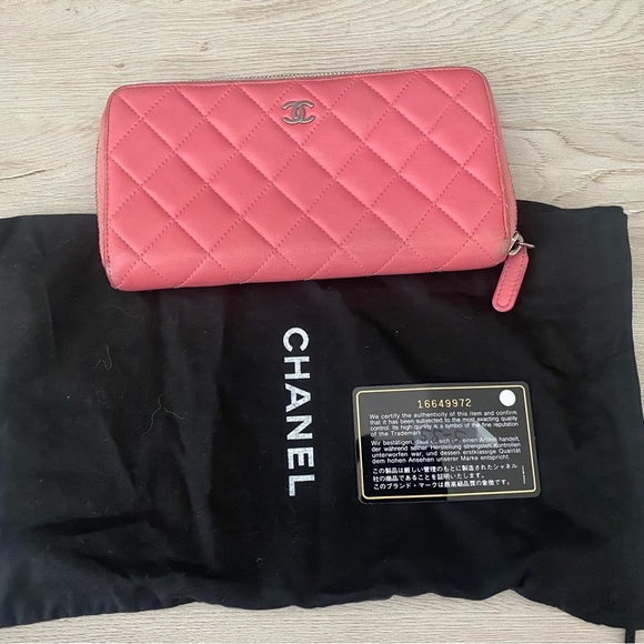 💕SALE💕Chanel Wallet - Picture 14 of 14